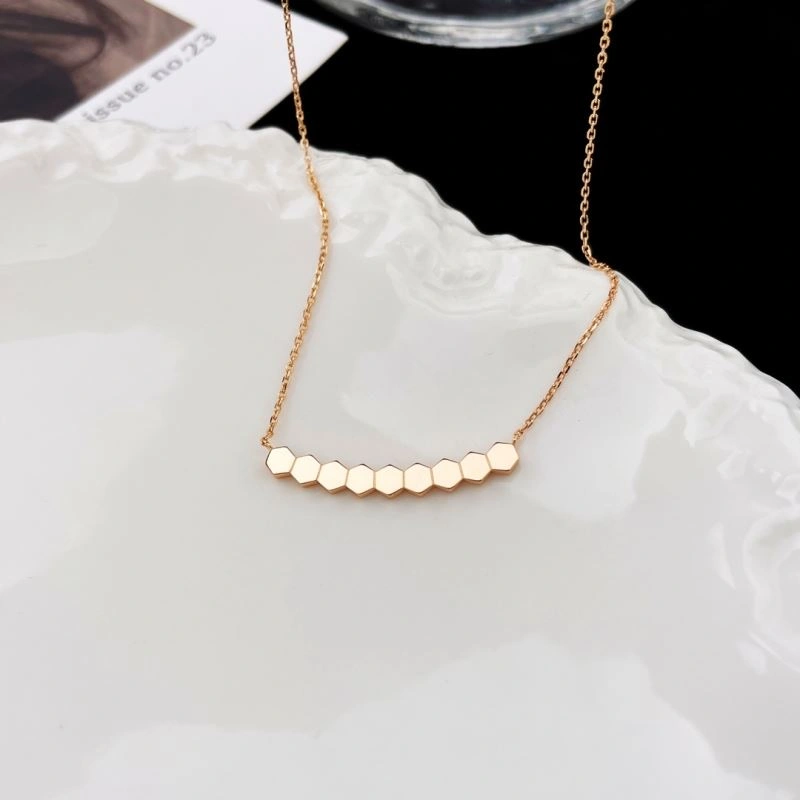 Lightweight Chaumet Necklaces 213112