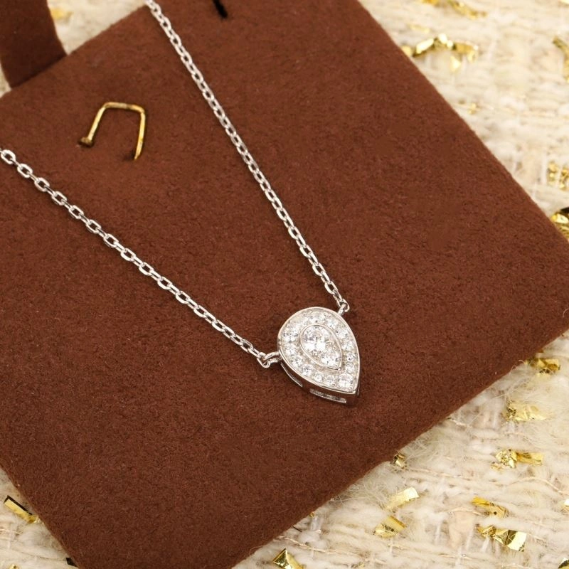 Chaumet Necklaces Breathable 213093