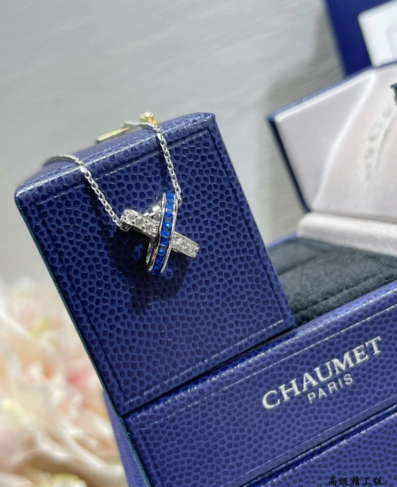 Supportive Chaumet Necklaces 212317