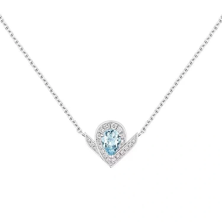 Chaumet Necklaces Trendy 212305