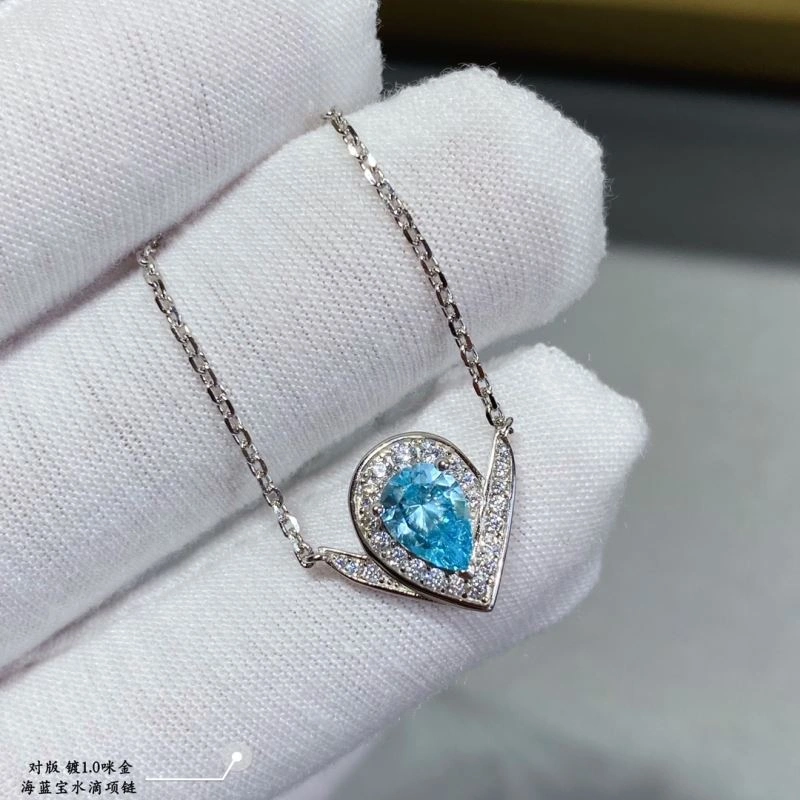 Chaumet Necklaces Trendy 212305