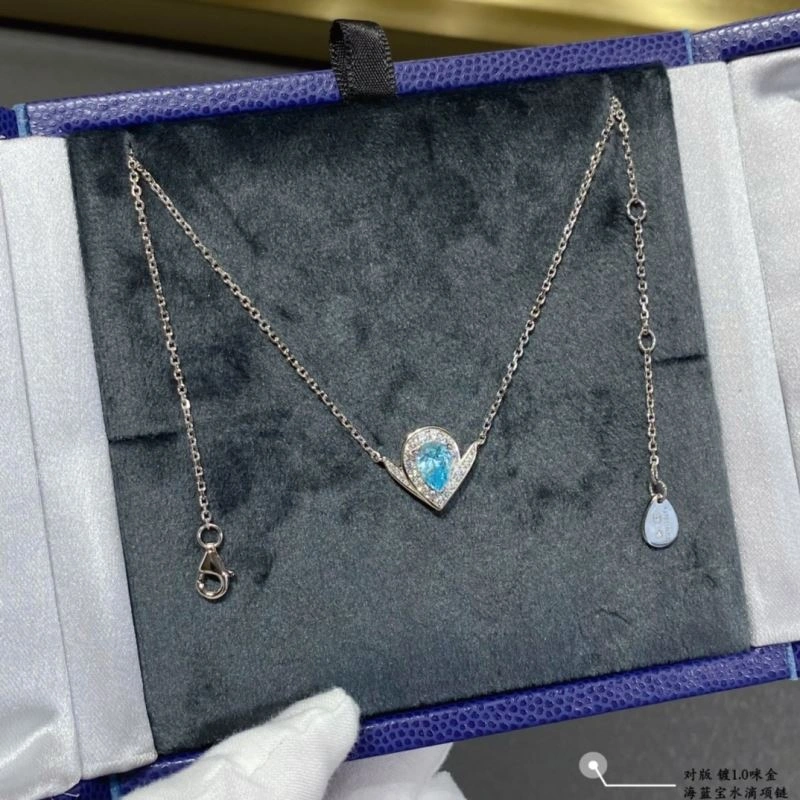 Chaumet Necklaces Trendy 212305