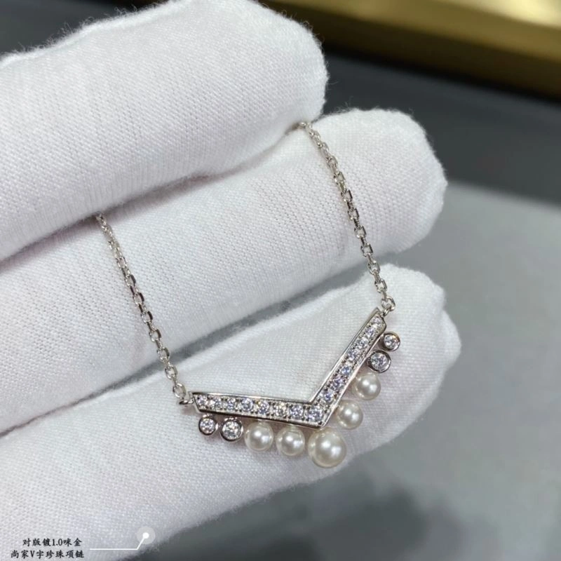 AllSeason Chaumet Necklaces 212367