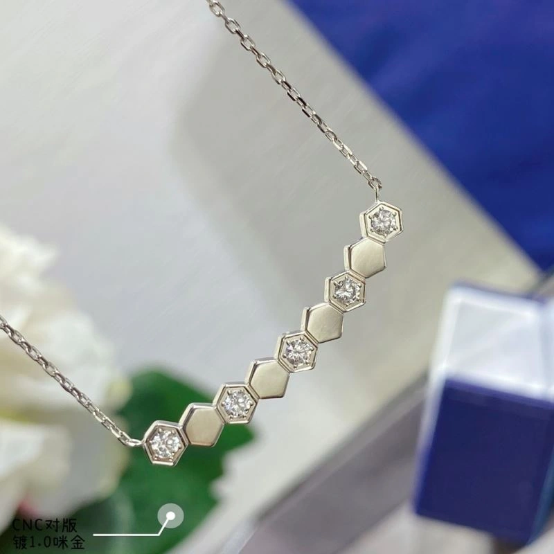 Attractive Chaumet Necklaces 212378