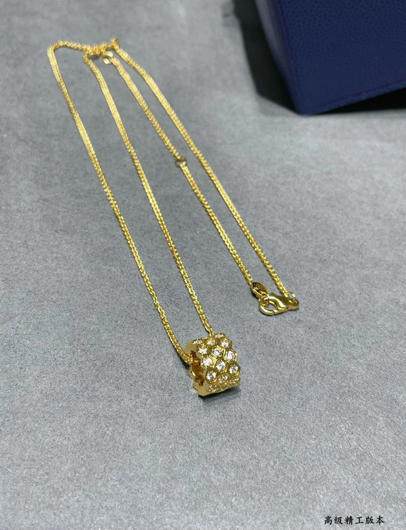 Chaumet Necklaces Attractive 212309