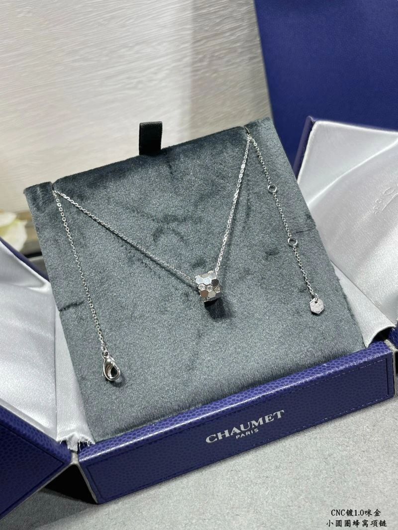 WrinkleFree Chaumet Necklaces 212383