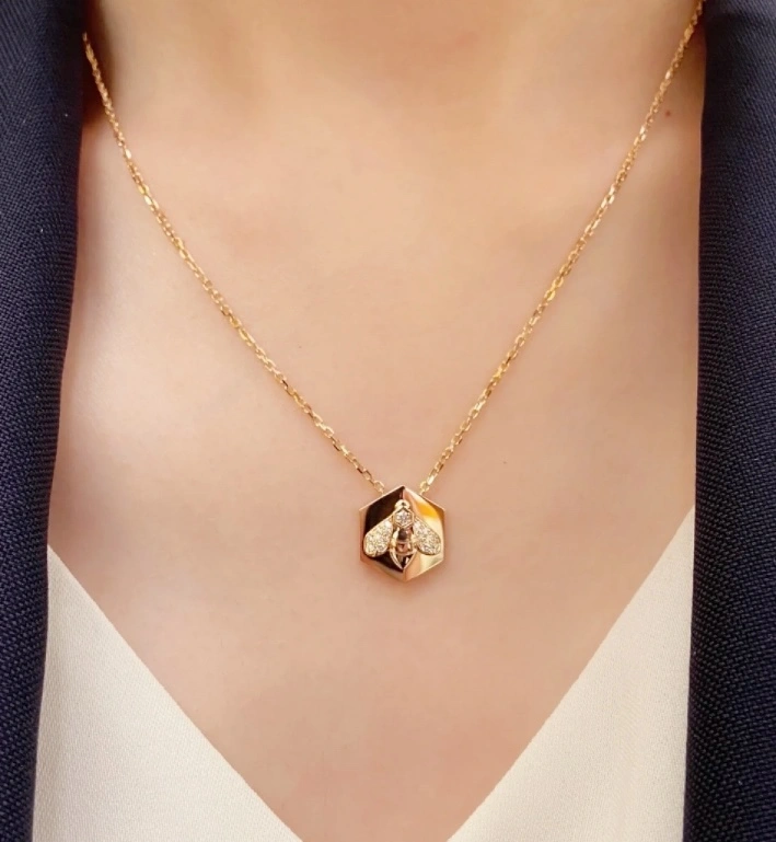 WellDesigned Chaumet Necklaces 212306
