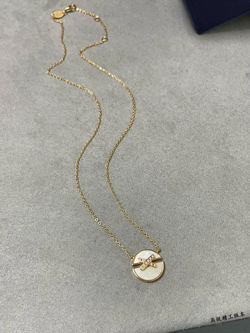 Chaumet Necklaces ModernLook 212302