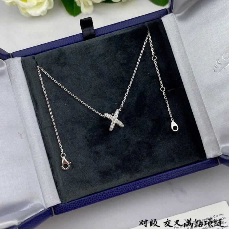Cozy Chaumet Necklaces 212316