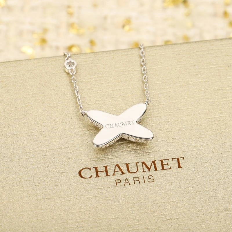 Chaumet Necklaces Elegant 211401
