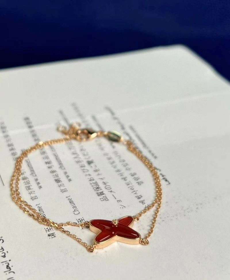 Upgraded Chaumet Necklaces 211398