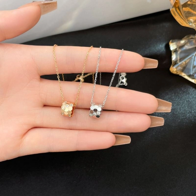 Chaumet Necklaces GoAnywhere 211380