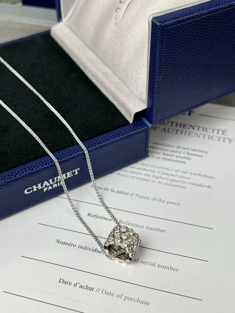 Chaumet Necklaces Minimalist 210853