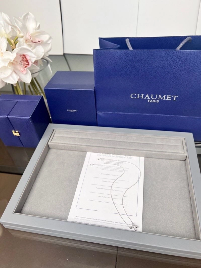 Timeless Chaumet Necklaces 210855