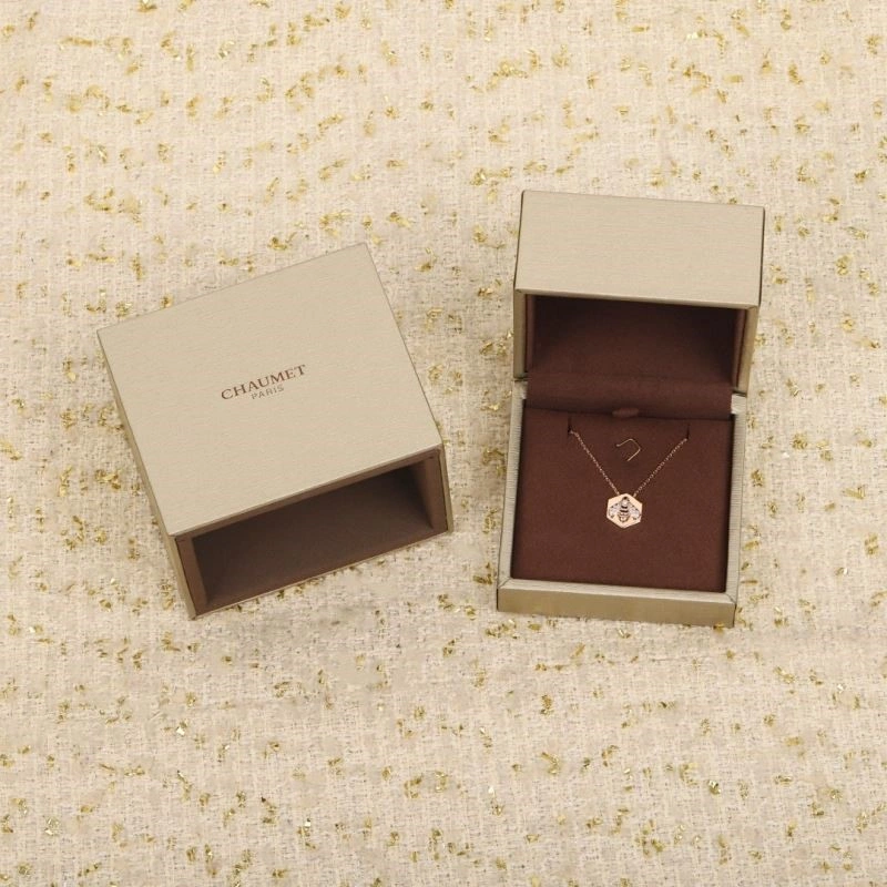 Chaumet Necklaces Soft 210844