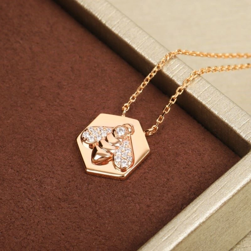 Chaumet Necklaces Soft 210844