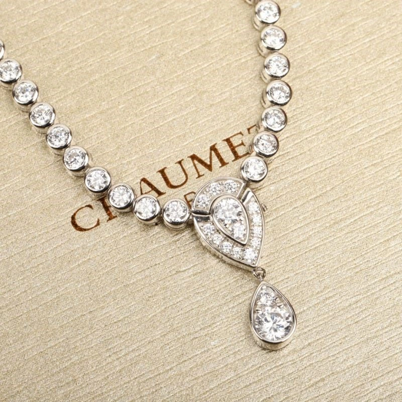 Chaumet Necklaces Sophisticated 210841