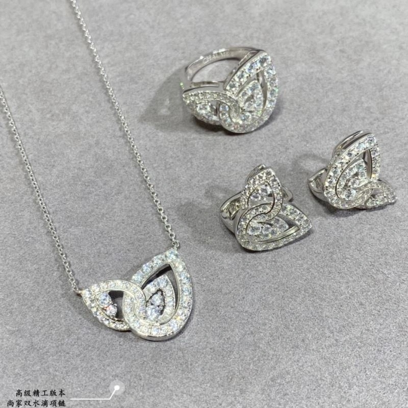Chaumet Necklaces Affordable 209983