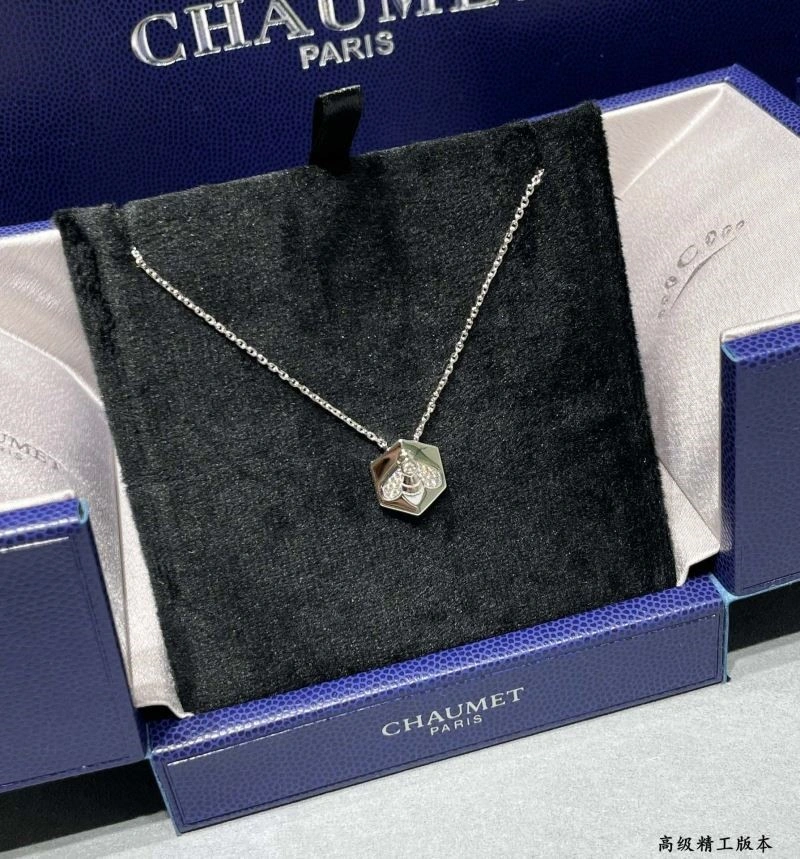 Chaumet Necklaces Snug 209979