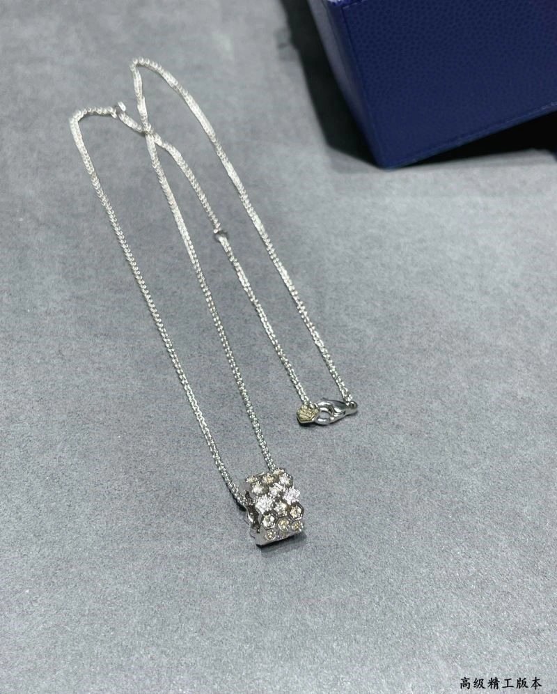 Chaumet Necklaces Casual 209959