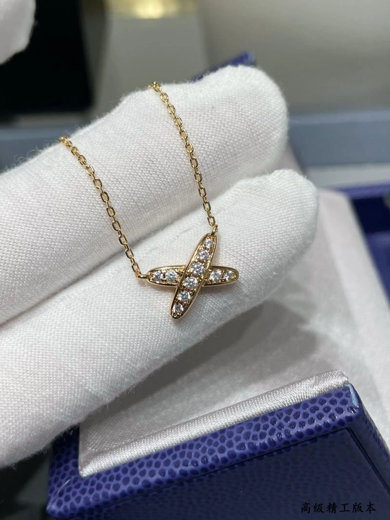 Youthful Chaumet Necklaces 209960