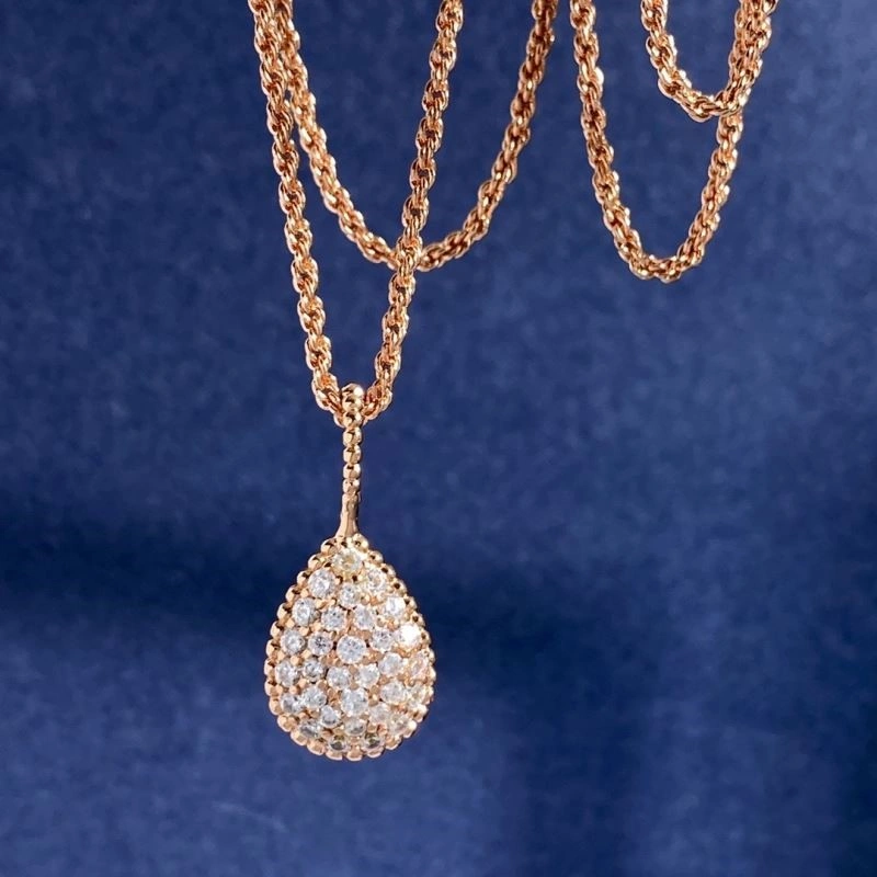 Breathable Chaumet Necklaces 209975