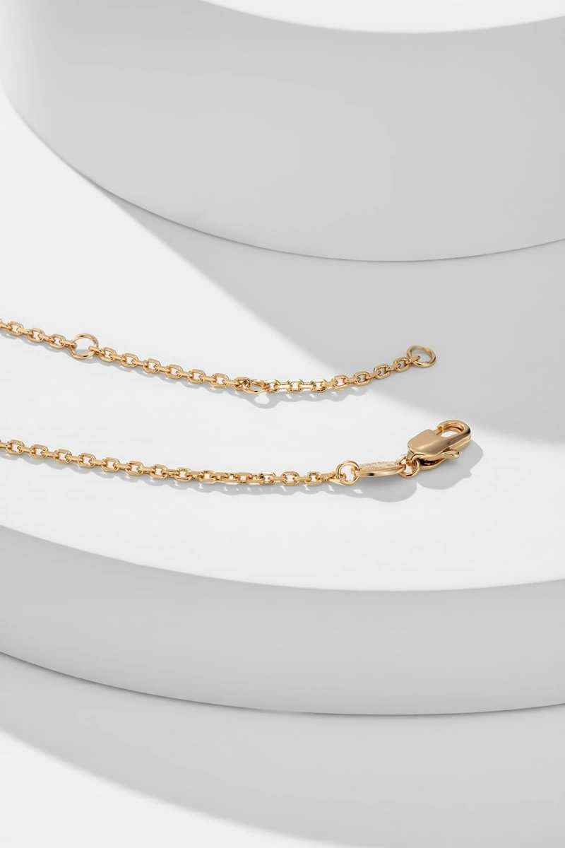 Minimalist Chaumet Necklaces 208114