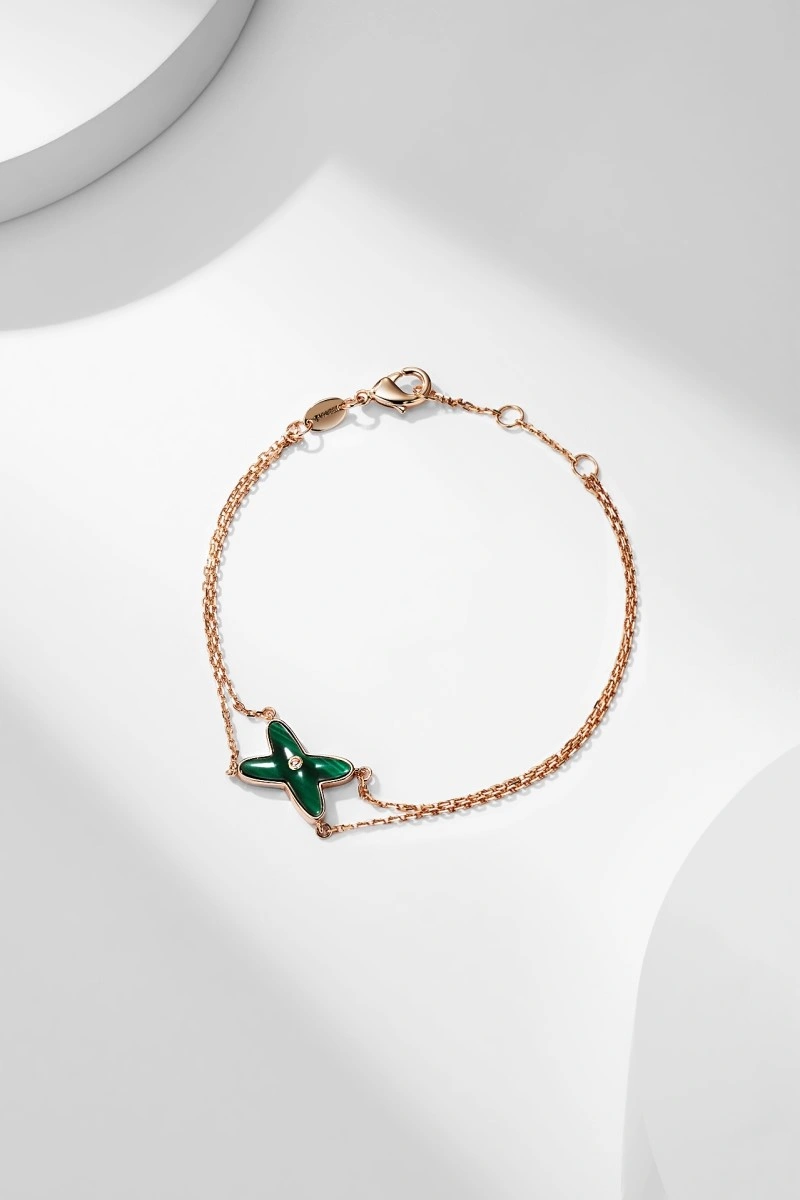 Chaumet Necklaces Bold 208120