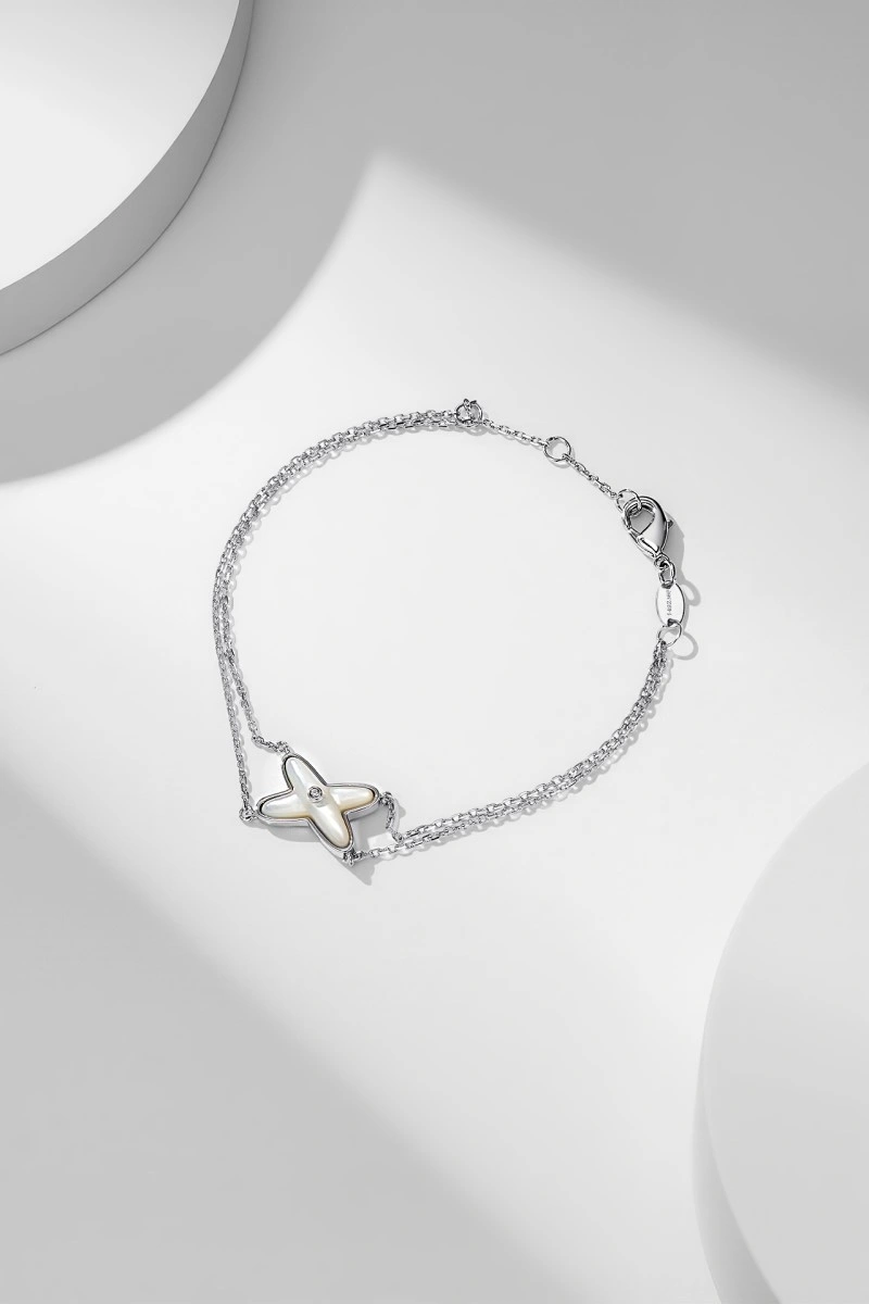 Chic Chaumet Necklaces 208115