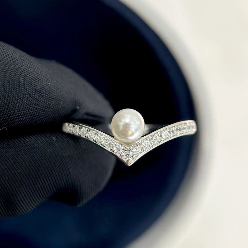 Cozy Chaumet Rings 214000