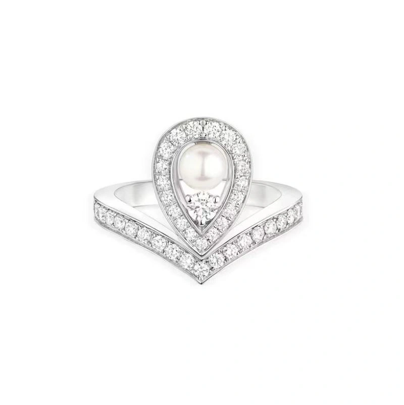 Cozy Chaumet Rings 209955