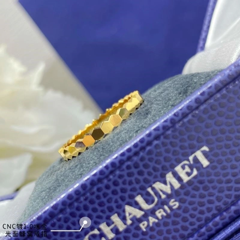 Trendsetting Chaumet Rings 209948
