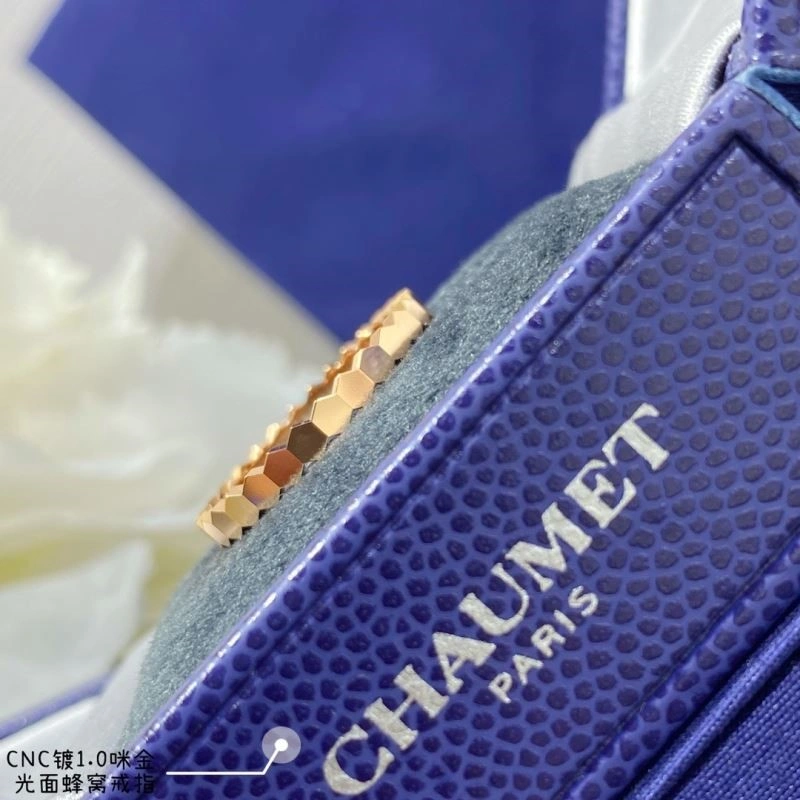 Trendsetting Chaumet Rings 209948