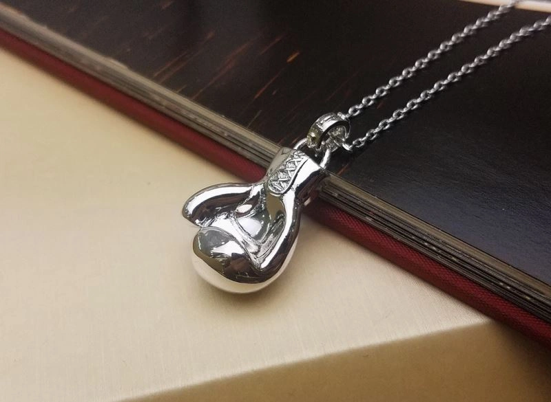 Chic Chiseled Necklaces 212256