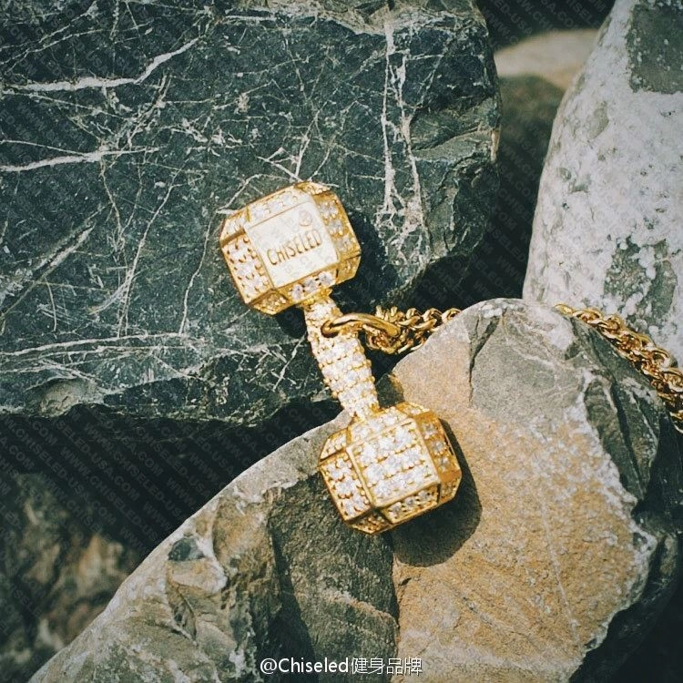 Snug Chiseled Necklaces 209431