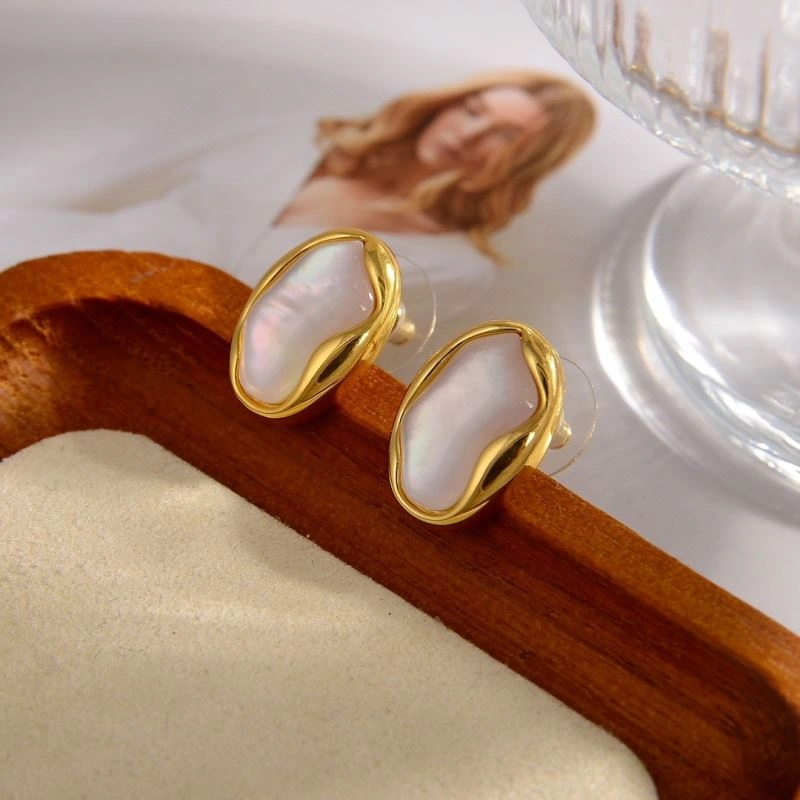 Supportive Chloe Earrings 214301