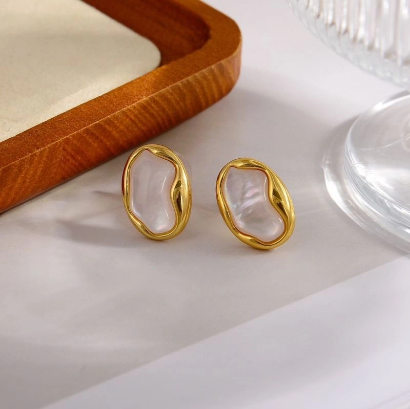 Supportive Chloe Earrings 214301