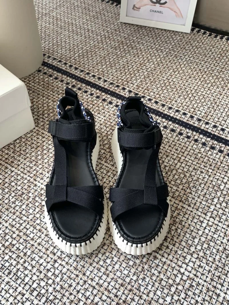 Sophisticated Chloe Sandals 10189