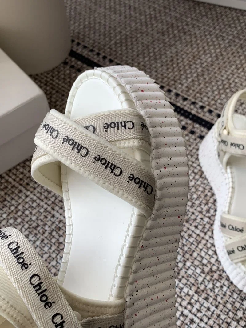 Compact Chloe Sandals 10167