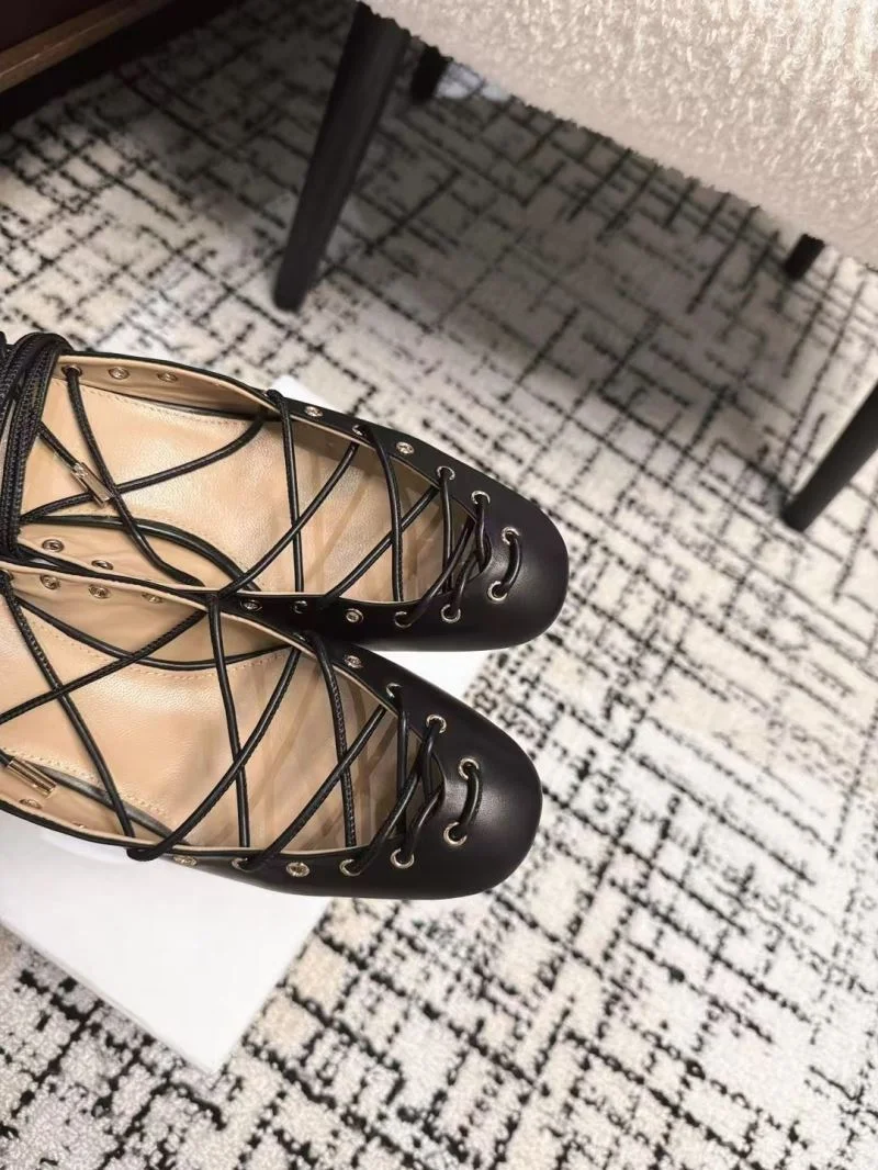 Minimalist Chloe Sandals 6539