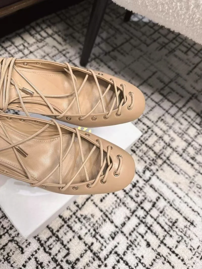 Chloe Sandals StreetReady 6577