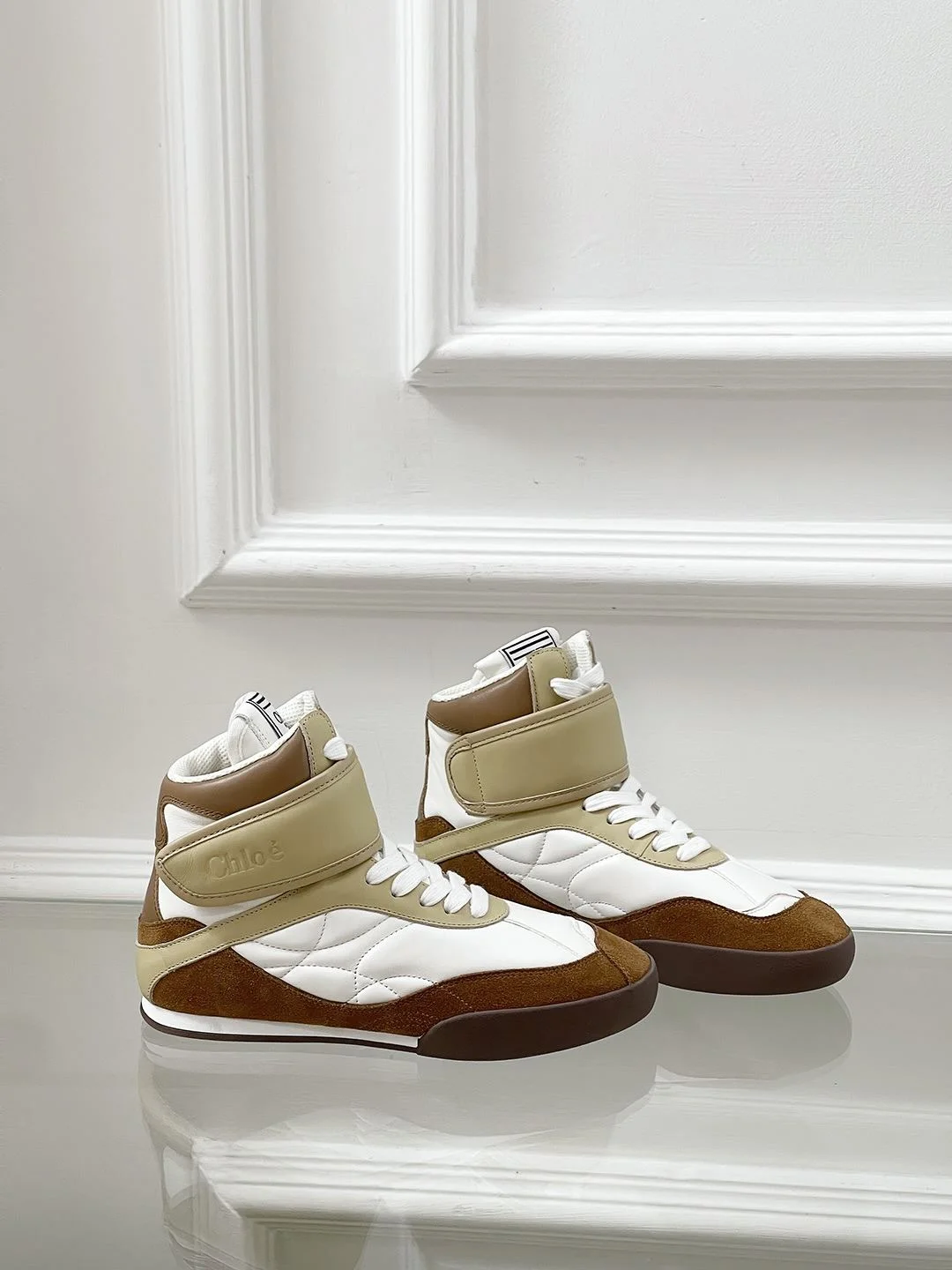 Sporty Chloe Shoes 8168