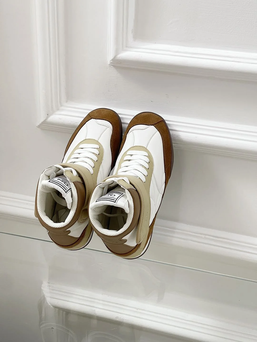 Sporty Chloe Shoes 8168