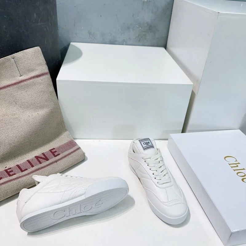 Resilient Chloe Shoes 15774