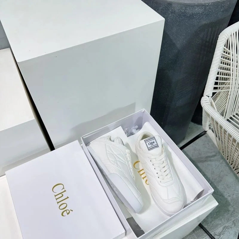Resilient Chloe Shoes 15774