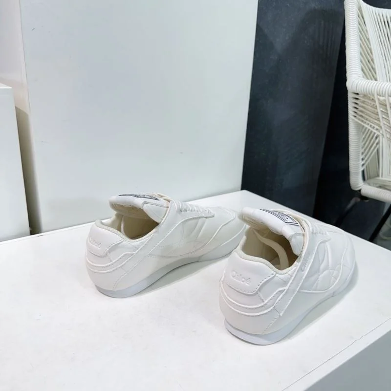 Resilient Chloe Shoes 15774