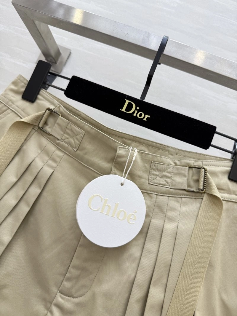 Versatile Chole Short Pants 154970