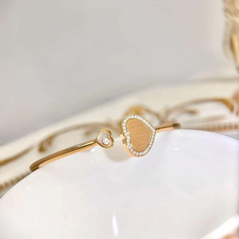 Classic Chopard Bracelets 208845