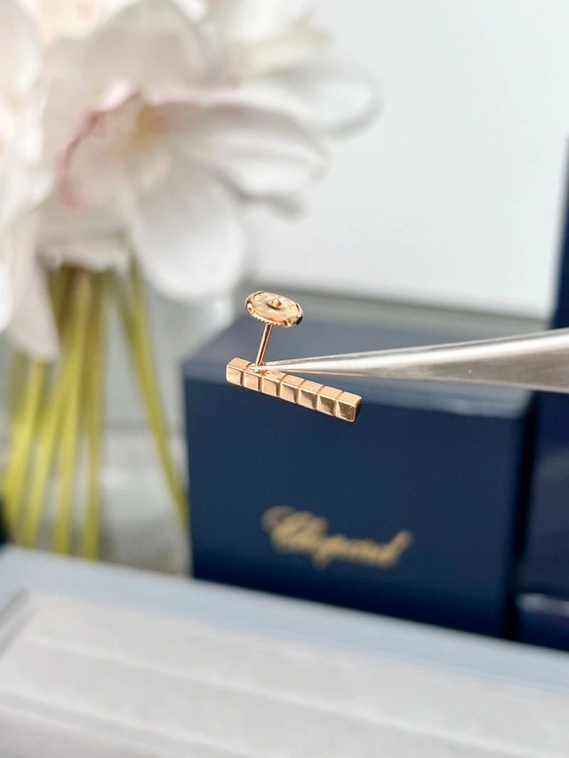 Classic Chopard Earrings 211367