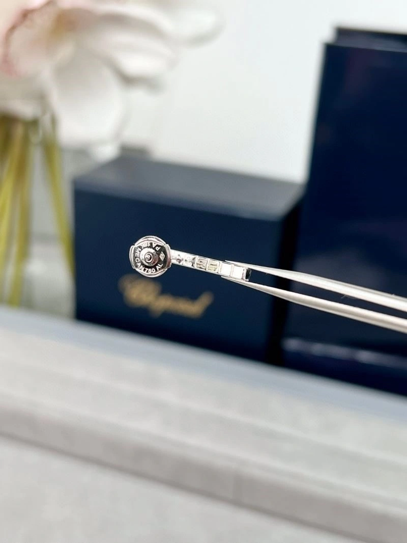 Chopard Earrings Supportive 210845